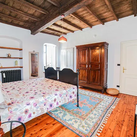 アパート Antico Loft Di Famiglia In Centro *
