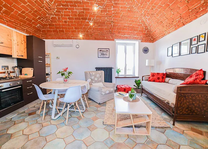 アパート Antico Loft Di Famiglia In Centro Agliè