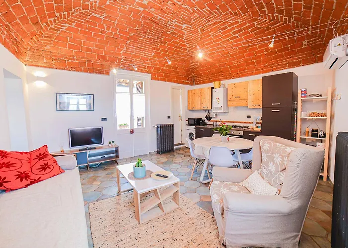 アパート Antico Loft Di Famiglia In Centro *